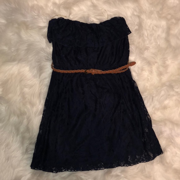 NWT - JUNIORS (Trixxi) Lace Dress - Picture 8 of 12